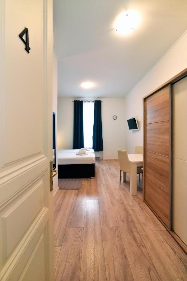 Virtus Apartments And Rooms With Free Private Parking Zagreb Luaran gambar