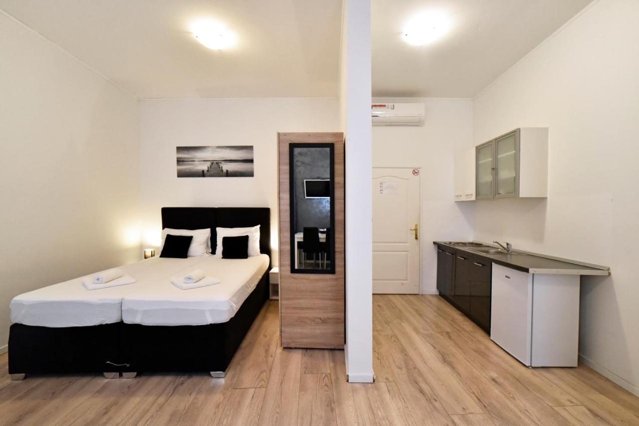 Virtus Apartments And Rooms With Free Private Parking Zagreb Luaran gambar