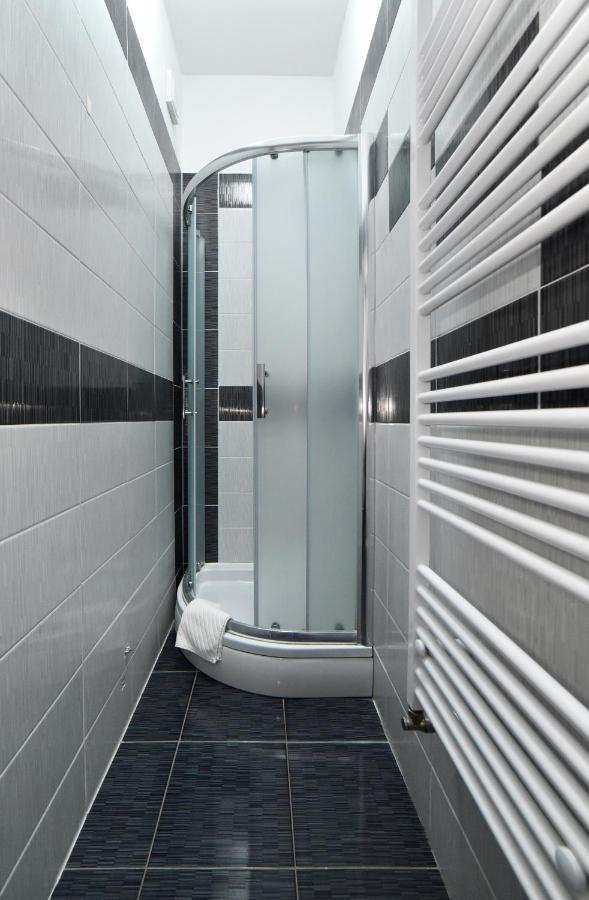 Virtus Apartments And Rooms With Free Private Parking Zagreb Luaran gambar