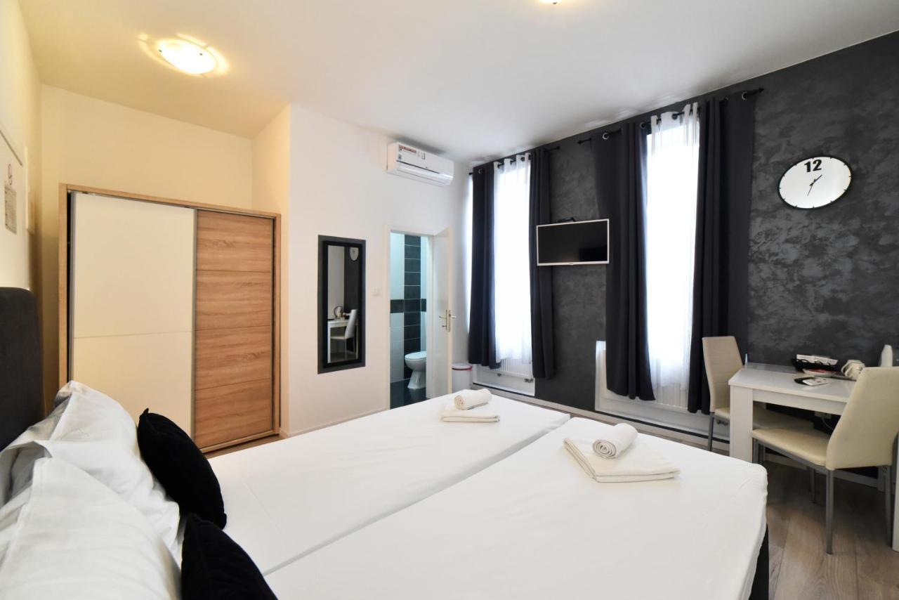 Virtus Apartments And Rooms With Free Private Parking Zagreb Luaran gambar