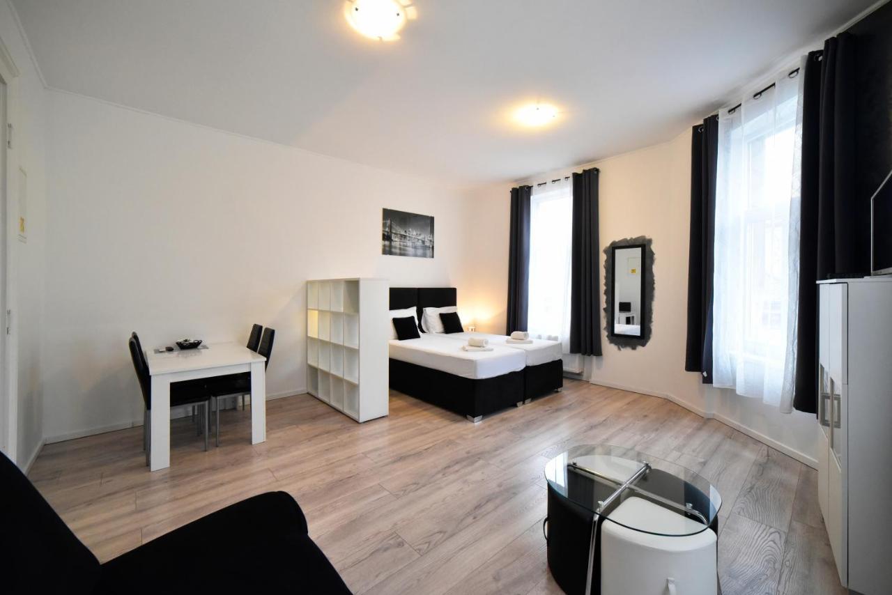 Virtus Apartments And Rooms With Free Private Parking Zagreb Luaran gambar
