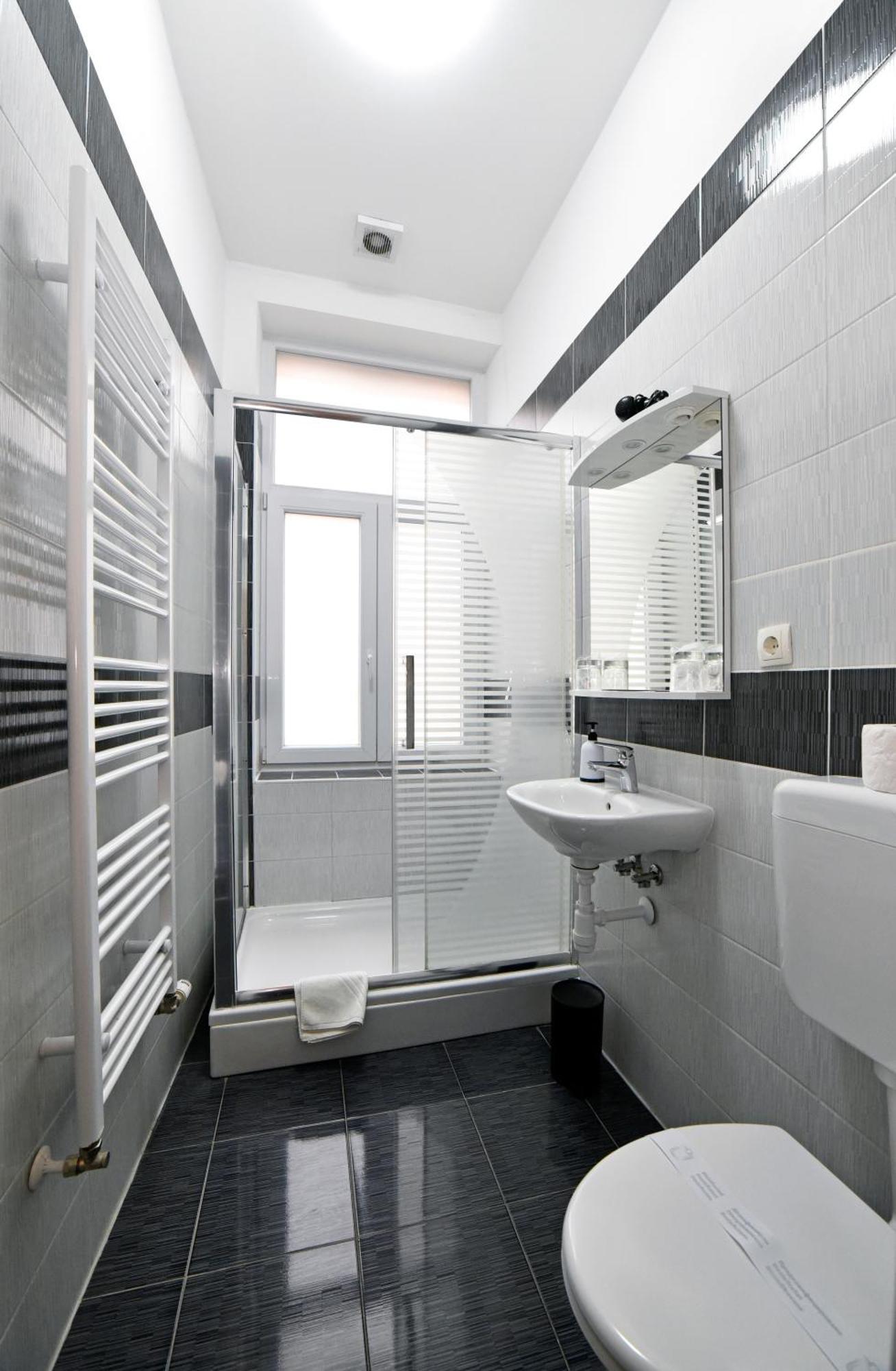Virtus Apartments And Rooms With Free Private Parking Zagreb Luaran gambar