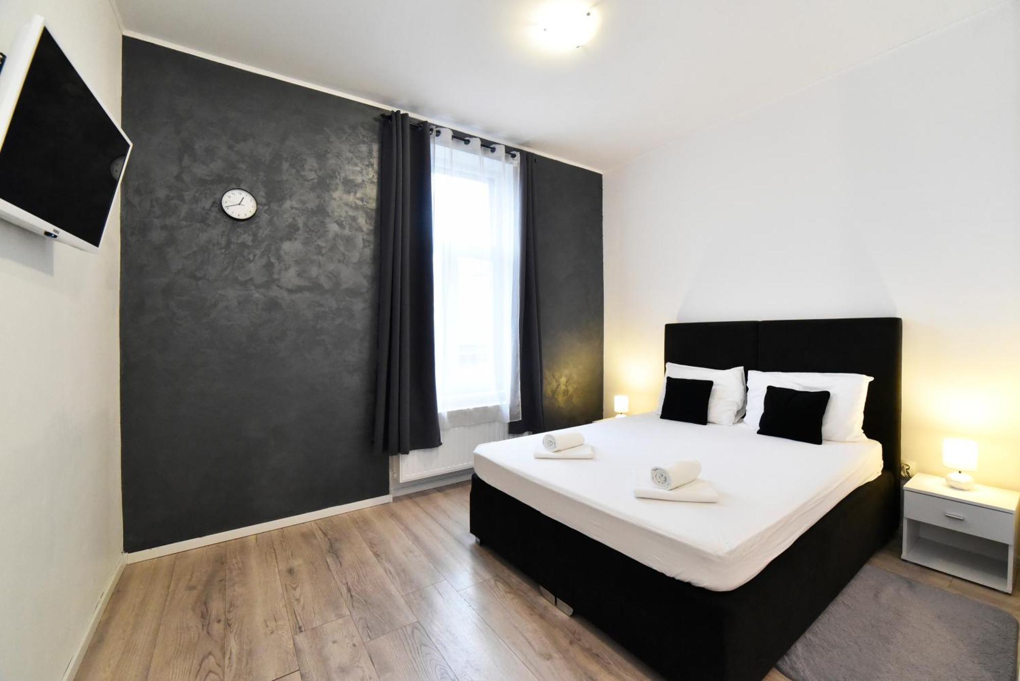 Virtus Apartments And Rooms With Free Private Parking Zagreb Luaran gambar
